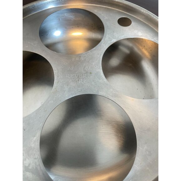 Vintage Revereware 4-Egg Poaching Skillet with Lid - 8" - 1950's model! - Picture 7 of 8